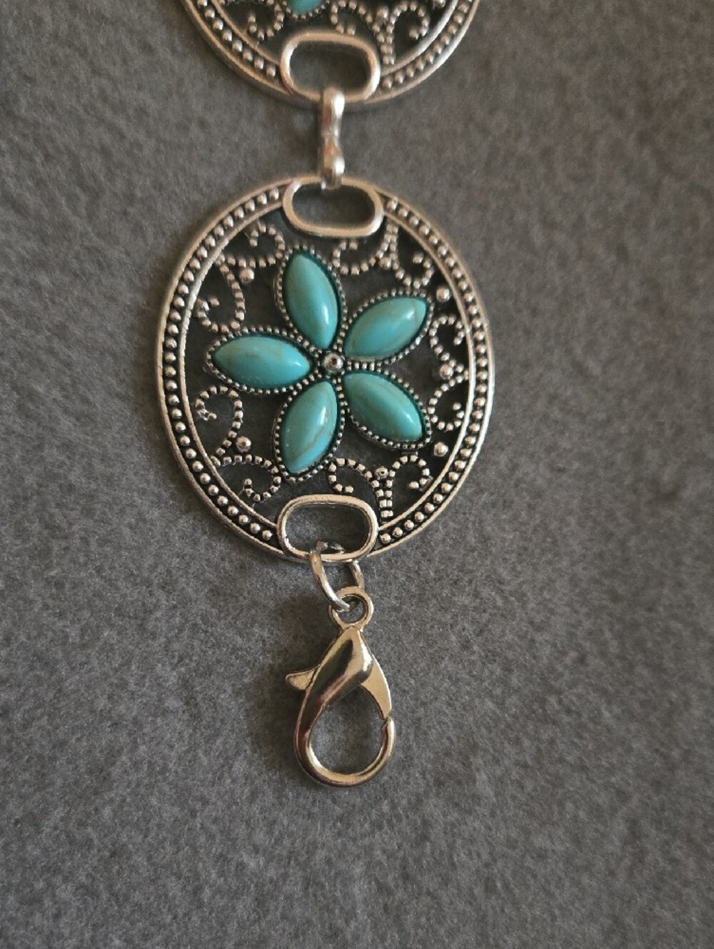 Silver and Turquoise Floral Link Belt NWOT